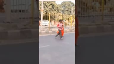 ये क्या हो रहा है #reels #agra #highway #nh19