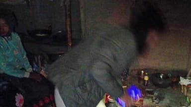 পশ্চিম যোৰহাট: পুলিবৰ এলেকাত চুলাই মদৰ ঘাটি উৎখ্যাত কৰা হয়