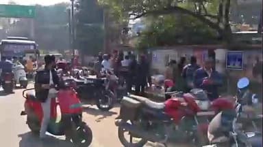 ଫୁଲବାଣୀ ସହର: ବାଲିଗୁଡା ଠାରେ ଡ୍ରେନ୍ ଉପରେ ବସୁଥିବା ବାହାର ବେପାରୀ ଙ୍କୁ ନେଇ ବୁଦ୍ଧିଜୀବୀ ଙ୍କ ଅଭିଯୋଗ