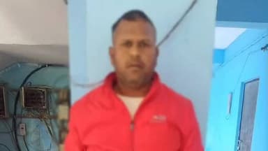 फतेहपुर: फतेहपुर पुलिस ने पत्नी और बेटी की हत्या के आरोपी पति को लोधवे गांव से किया गिरफ्तार