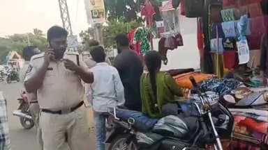 నర్సీపట్నంలో దాడి చేసి రగ్గులు నగదు ఎత్తుకెళ్లిన దుండగులు