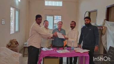 మానకొండూరు: నర్సింహులపల్లి గ్రామ పంచాయతీకి ఒకటే నామినేషన్ దాఖలు కావడంతో సర్పంచుగా జెట్టి రమేష్ ఏకగ్రీవం