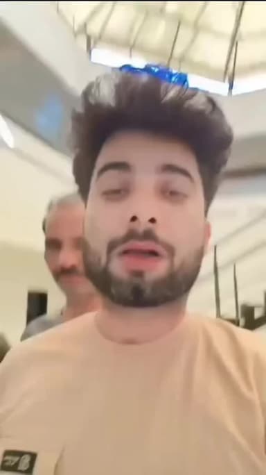 मेरे सभी भाइयों को क्रांतिकारी जय भीम यह ब्राह्मण लोग हमारे बाबा साहब को गाली दे रहे हैं खुलेआम इन लोगों के ऊपर कार्रवाई