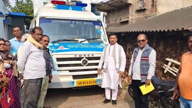 কেতুগ্রাম ১: কেতুগ্রামের মুড়গ্রাম গোপালপুর অঞ্চলে ভ্রাম্যমাণ চিকিৎসা পরিষেবার উদ্ধোধন করলেন এলাকার শেখ শাহনওয়াজ