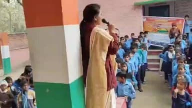 तरियानी चौक: तरियानी प्रखंड के विद्यालयों में बाल विवाह, दहेज उन्मूलन व महिला सशक्तिकरण को लेकर किया गया जागरूक