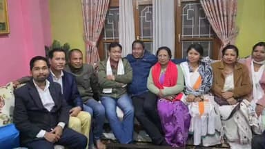 মাৰ্ঘেৰিটা: টিংৰাইত অসম মৰাণ সভা আৰু মৰাণ জাতীয় মহিলা পৰিষদৰ সৈতে এক আলোচনাত মিলিত হয় বিধায়ক সুৰেন ফুকনে