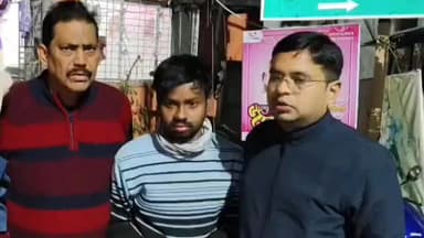 দাসপুর ১: সোনাখালী এলাকায় রোগে আক্রান্ত শিশুর চিকিৎসার জন্য এগিয়ে এলো দূর্গা পূজা কমিটি ও পুলিশ