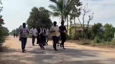 కోనారావుపేట: పల్లిమక్త గ్రామ సమస్యల శాశ్వత పరిష్కారానికి కృషి చేస్తాం.. మమ్మల్ని సర్పంచ్ గా గెలిపించండి: జిన్న అనూష అనిల్ కుమార్