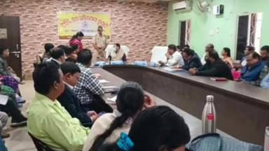 ଲୋଇସିଂହା: ଜଙ୍ଗଲ ଅଧିକାର ପଟ୍ଟା ଦାବିରେ ଲୋଇସିଂହାରେ ଜିଲ୍ଲାପାଳଙ୍କୁ ଦାବିପତ୍ର