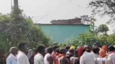 डंडा: डंडा थाना क्षेत्र के भिखही गांव निवासी दशरथ चौधरी के पुत्र प्रमोद चौधरी की चेन्नई में संदिग्ध परिस्थितियों में मौत