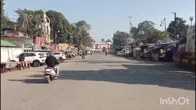 जगदलपुर: बस्तर बंद का जगदलपुर में व्यापक असर, बस्तर चेंबर्स ऑफ कॉमर्स और कांग्रेस पार्टी ने बंद को दिया समर्थन