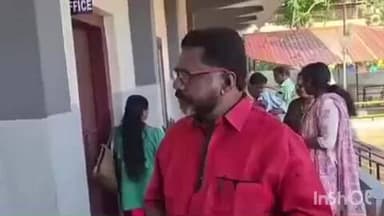 അടൂര്: ഡെപ്യൂട്ടി സ്പീക്കർ ചിറ്റയം ഗോപകുമാർ അടൂർ കരുവാറ്റ മാർത്തോമ്മ സ്കൂളിലെ പോളിംഗ് ബൂത്തിൽ വോട്ടു രേഖപ്പെടുത്തി