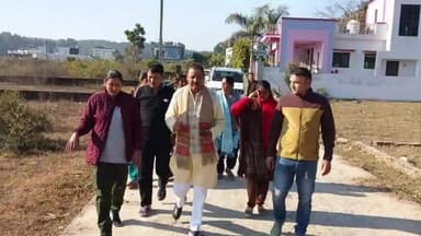 डोईवाला: डोईवाला विधायक बृज भूषण गैरोला दुधली पहुंचे, क्षेत्र के लोगों की समस्याएं सुनीं और दिया आश्वासन