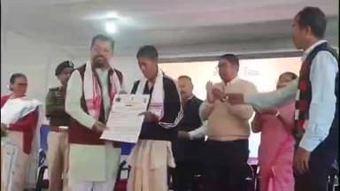 ডুমডুমা: শদিয়াত প্ৰধানমন্ত্ৰী আবাস যোজনাৰ গৃহ অনুমোদন–পত্র বিতৰণ বিধায়ক বলীন চেতিয়াৰ