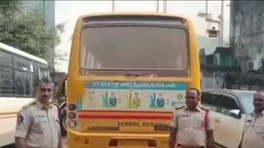 వాహన నిబంధనలకు కట్టుబడి వాహనాలు నడపాలి: డీఎస్పీ చెంచు బాబు