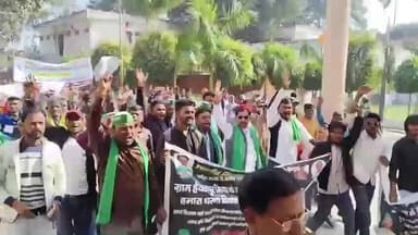 भारतीय किसान यूनियन महाशक्ति 9-12-2025
#जिला #अलीगढ #ब्लाक#जवां के गाँव हैवतपुर सीया मुख्य 800 मीटर सड़क मार्ग को बनवाने