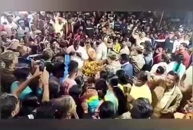 ಬಾದಾಮಿ: ಸಕಲ ಸರ್ಕಾರಿ ಗೌರವಗಳೊಂದಿಗೆ ಆಡಗಲ ಗ್ರಾಮದಲ್ಲಿ ವೀರಯೋಧನ ಅಂತ್ಯಕ್ರಿಯೆ, ಸಚಿವ, ಶಾಸಕರಿಂದ ಅಂತಿಮ ನಮನ