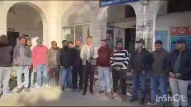 चकराता: जौनसार बाबर क्षेत्र में बाहरी लोगों की जांच और अवैध निर्माण हटाने की मांग की गई