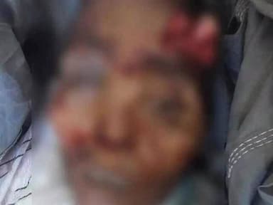 వినుకొండలో ఆటో బోల్తా, మహిళ మృతి