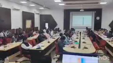 जगदलपुर: कलेक्टर हरिश एस ने अवैध धान परिवहन के लिए सूचना तंत्र को मजबूत कर आवश्यक कार्रवाई करने के दिए निर्देश