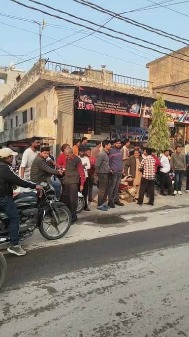 रामनगर कचहरी से लेकर रामनगर तक अतिक्रमण हटाओ अभियान चलाया गया
#everyoneシ゚
#atbhattsangathan
#followerseveryone
#vira...