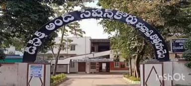 జూలూరుపాడు: హత్య కేసులో నిందితుడికి జీవిత ఖైదీతో పాటు రెండు వేల రూపాయలు జరిమానా విధిస్తూ తీర్పు చెప్పిన న్యాయస్థానం