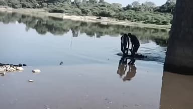 પોશીના: ખેરોજ નદીના પટમાંથી આધેડ નો મૃતદેહ મળી આવ્યો