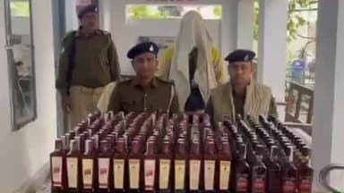 मोकामा: हाथीदह थाना पुलिस की बड़ी कार्रवाई, ऑटो से 125 लीटर शराब बरामद, तस्कर गिरफ्तार
