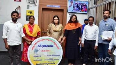 మానకొండూరు: ఓటే భవితకు బాట అనే ఆడియో సీడీ విడుదల చేసిన కరీంనగర్ జిల్లా కలెక్టర్ పమేలా సత్పతి