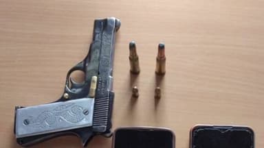 चेहराकलां: कटहरा पुलिस ने चेहराकाला गांव से आर्म्स मामले में 2 अपराधियों को गिरफ्तार कर जेल भेजा