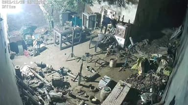 खाजूवाला: वार्ड संख्या 10 में स्थित वर्कशॉप में चोरी करते युवक को पकड़ा गया, पुलिस के हवाले किया गया