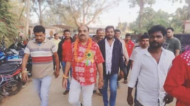 ଲୋଇସିଂହା: ବିଲେଇଶରଡା ଗ୍ରାମରେ ରଞ୍ଜନ ବିଶ୍ୱାଳ ମେମୋରିଆଲ ଫୁଟବଲ ଟୁର୍ଣାମେଣ୍ଟ ଉତ୍ସବ ବିଜେତା ଓ ଉପବିଜେତାଙ୍କୁ ପୁରସ୍କାର ଦେଲେ ବ୍ଲକ ଚେଆରମ୍ୟାନ୍