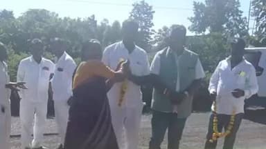 ધાનપુર: 133 વિધાનસભાના ધારાસભ્ય મહેન્દ્રભાઈ ભાભોર દ્વારા ધાનપુરની ગ્રુપ ગ્રામ પંચાયતમાં 4.3 કરોડના ખર્ચે રસ્તાઓનું ખાતમુહર્ત