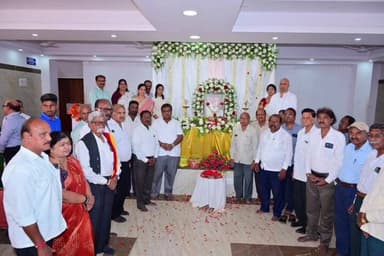 ರಾಮನಗರ: ನಗರದ ರಾಯಲ್ ಕನ್ವೆನ್ಷನ್ ಹಾಲ್ ನಲ್ಲಿ ಕೆ.ಪಿ ಹೆಗ್ಗಡೆ ಅವರ ನುಡಿ ನಮನ ಕಾರ್ಯಕ್ರಮ ಜರುಗಿತು