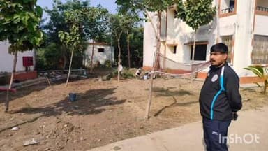 सोनभद्र बंशी सुर्यपुर: सोनभद्र: बंशी सूर्यपुर प्रखंड परिसर में चलाया गया सफाई अभियान