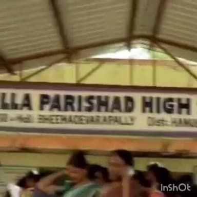 భీమదేవరపల్లి: కమలాపూర్ లో పోలింగ్ కేంద్రాలను సామాగ్రిని పంపిణీ ప్రక్రియను పరిశీలించిన జిల్లా కలెక్టర్ సన్ ప్రీత్ సింగ్