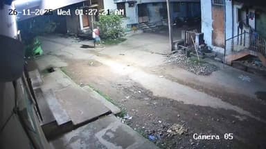 சங்கராபுரம்: தேவபாண்டலம் கிராமத்தில் நள்ளிரவில் மின் மோட்டார்களை திருடி செல்லும் மர்மநபர் - சிசிடிவி காட்சி வெளியீடு