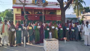 ಸಿರವಾರ: ಇರಕಲ್ ಗ್ರಾಮದಲ್ಲಿ ಎರಡು ಮೂರು ತಿಂಗಳಿಂದ ಪಡಿತರ ರೇಷನ್ ಅಕ್ಕಿ ಇಲ್ಲ