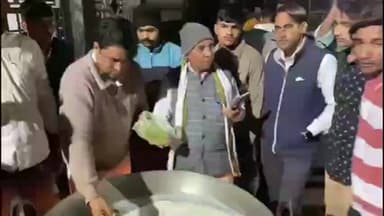 चूरू: ब्लॉक कांग्रेस कार्यालय के सामने ‘नशा छोड़ो, दूध पियो’ अभियान, पूर्व NSUI प्रदेशाध्यक्ष के जन्मदिन पर हुआ आयोजन