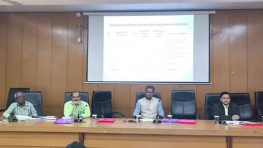 ବାରିପଦା ମ୍ୟୁନିସିପାଲଟି: ଜିଲ୍ଲାପାଳଙ୍କ ସମ୍ମିଳନୀ କକ୍ଷରେ ରବି ଋତୁ ପାଇଁ ଜିଲ୍ଲାସ୍ତରୀୟ କୃଷି ନିର୍ଦ୍ଧାରଣ କମିଟି ବୈଠକ ଅନୁଷ୍ଠିତ