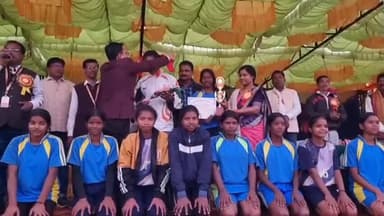 ଜମନକିରା: ଷଣ୍ଢପଥର ପିଏମଶ୍ରୀ ବିଦ୍ୟାଳୟରେ ବାର୍ଷିକ କ୍ରୀଡା ଉତ୍ସବ କାର୍ଯ୍ୟକ୍ରମ ଉଦଯାପିତ