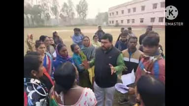 জয়পুর: শ্যামনগর অঞ্চলে পাঞ্জাব ব্যাংকের CSP থেকে সাধারণ মানুষের টাকা তছরূপ হওয়ার খবর পাওয়া মাত্রই দ্রুত তাদের পাশে TMC বিধায়ক