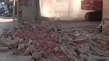 જામનગર શહેર: જામનગર શહેરમાં આજે વધુ એક જગ્યાએ દાદાનું બુલડોઝર ચાલ્યું