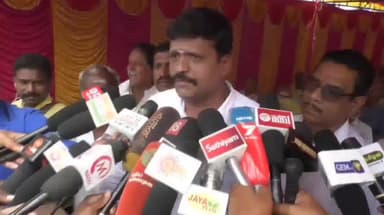 திருச்சி: திமுக 25 வது வார்டு கவுன்சிலர் நாகராஜன் பூங்கா அமைக்கும் இடத்தை அபகரிக்க முயல்கிறார் சண்முக நகரில் நலவாழ்வு சங்க வழக்கறிஞர் பரபரப்பு பேட்டி