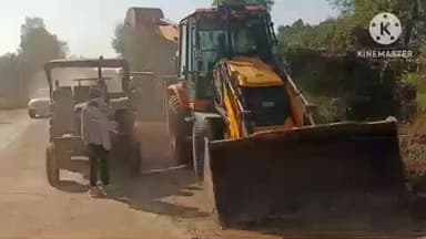 सूरौठ: नवसृजत नगर पालिका सूरोठ ने कस्बे में चलाया सफाई अभियान, JCB से हटाया अतिक्रमण