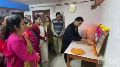 মানিকচক: মহিলা মোর্চার সংগঠনকে মজবুত করতে মানিকচক বিজেপি কার্যালয়ে মহিলা সংগঠনের সভা