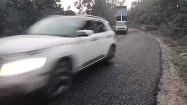 प्रतापपुर: अमझर नदी पर रुका रोड कार्य फिर से शुरू, लोगों में खुशी