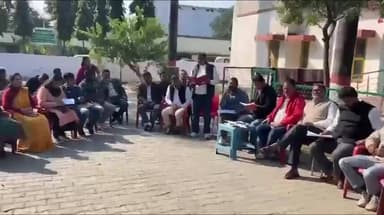 खटीमा: भाजपा कार्यकर्ताओं ने एसआईआर के लिए प्रत्येक मतदाता तक पहुंचने का लिया संकल्प, लोक निर्माण विभाग गेस्ट हाउस में हुई बैठक