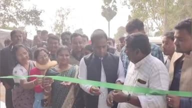 গাজোল: পথশ্রী প্রকল্পের মাধ্যমে মুখ্যমন্ত্রী নদিয়া থেকে ভার্চুয়াল মাধ্যমে গাজোলে একাধিক রাস্তাশ্রীর শুভ সূচনার উদ্বোধন করেন