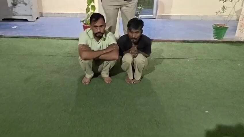 जिला स्पेशल टीम (DST) जोधपुर पश्चिम व पुलिस थाना भगत की कोठी द्वारा अवैध मादक पदार्थ के खिलाफ के बड़ी कार्यवाही।
बासनी कृषि मण्डी मोड से दो युवको को गिरफ्तार कर 1 किलो 517 ग्राम अवैध मादक पदार्थ अफीम का दूध किया बरामद किया जिसकी अनुमानित..